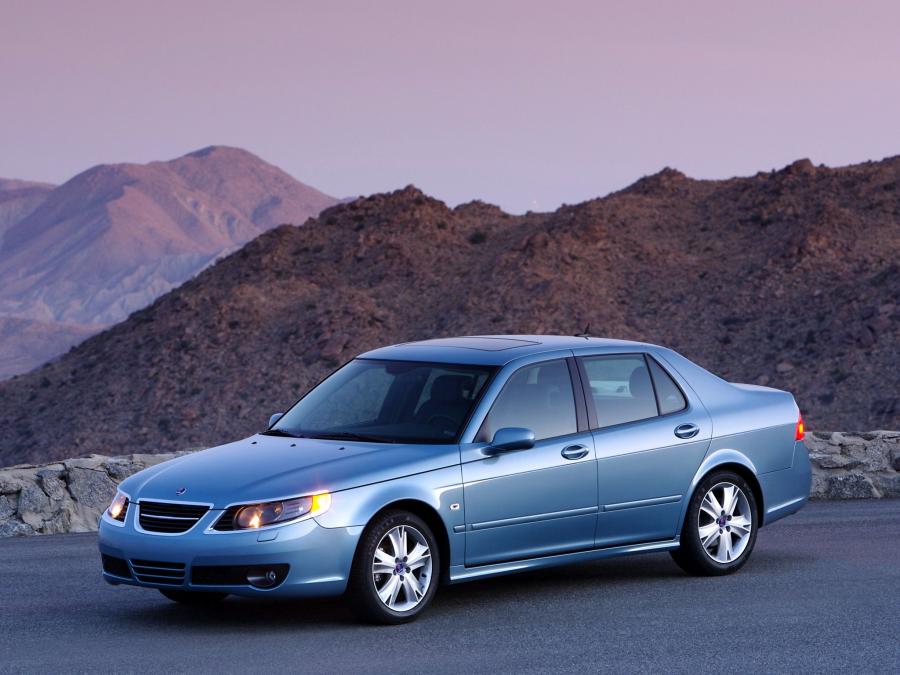  Saab 9-5 Aero Sedan 2005 года  (US) (фото 9 из 16)